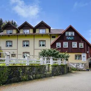 2* Frühstückspension Harmont Montis- Dawna Zajacowka- Idealna Lokalizacja - Lesna Enklawa W Centrum Miasta! Sauna, Masaze, Zabiegi Spa!